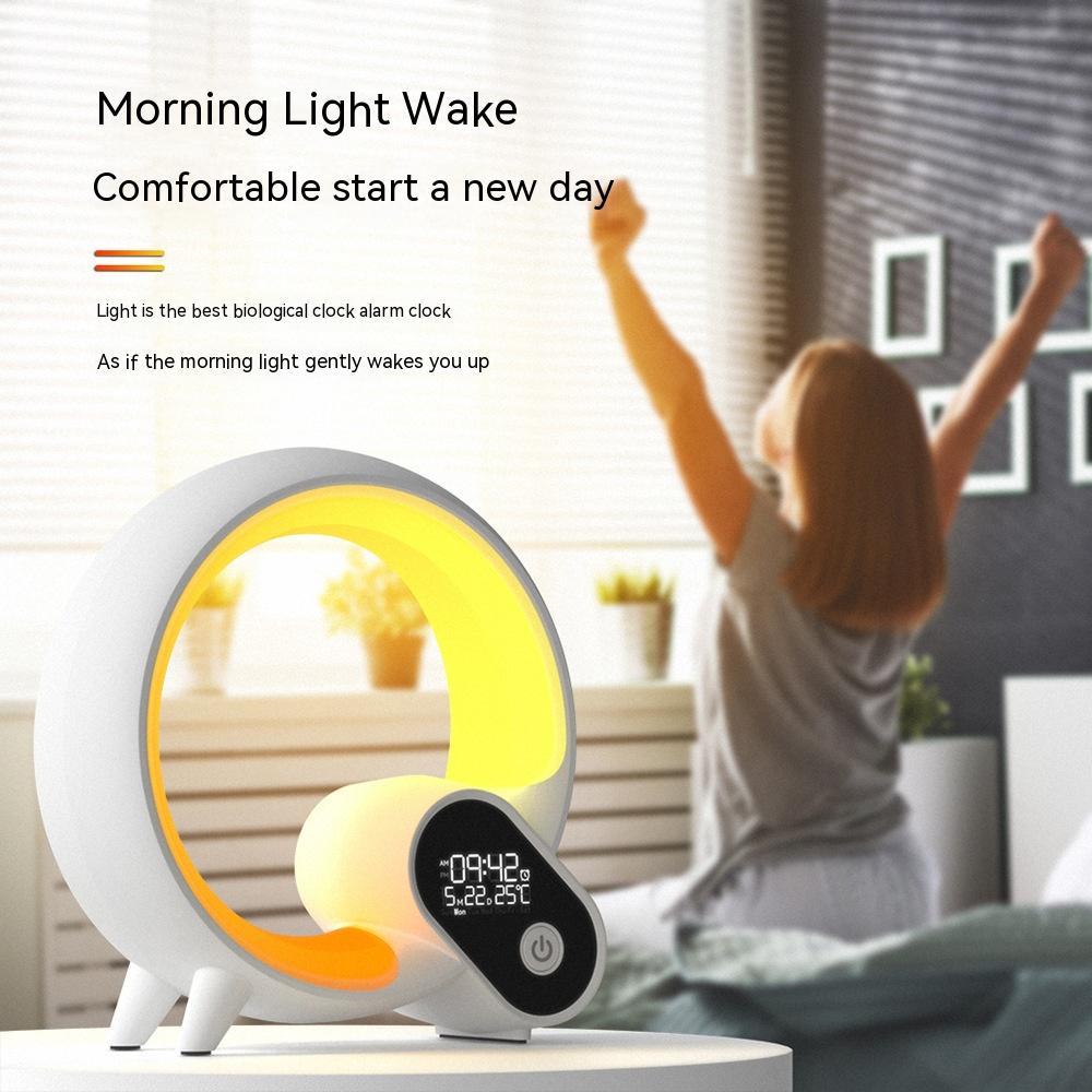 ساعة منبه رقمية تناظرية من Creative Q Light مزودة بشاشة عرض رقمية وبلوتوث وصوت وإيقاظ ذكي Q وإضاءة ملونة - Image 4